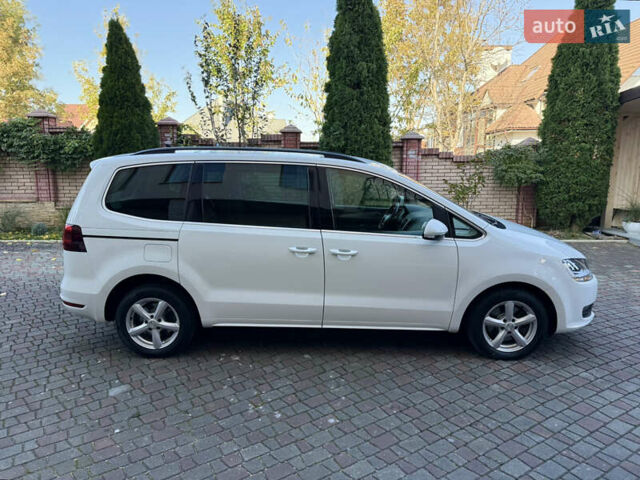Фольксваген Шаран 2017 в Черновцах на Automoto.ua Белый Фольксваген Шаран, объемом двигателя 1.97 л и пробегом 280 тыс. км за 18800 $, фото 5 на Automoto.ua