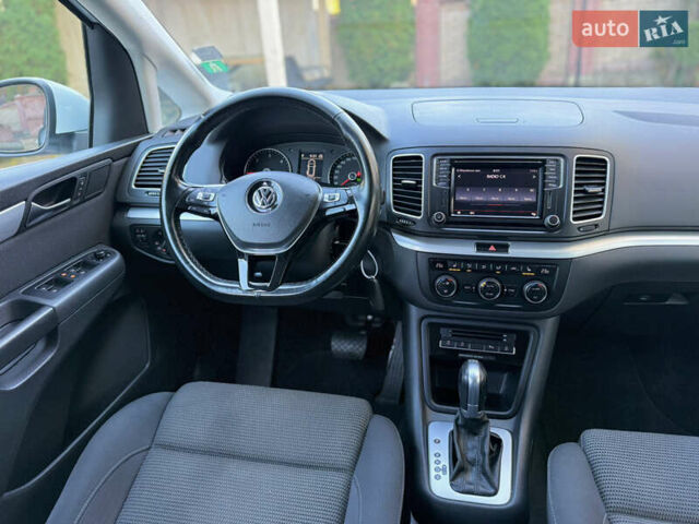 Фольксваген Шаран 2017 в Черновцах на Automoto.ua Белый Фольксваген Шаран, объемом двигателя 1.97 л и пробегом 280 тыс. км за 18800 $, фото 12 на Automoto.ua