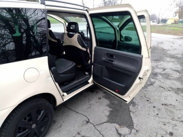 Бежевый Фольксваген Шаран, объемом двигателя 1.9 л и пробегом 309 тыс. км за 4979 $, фото 15 на Automoto.ua