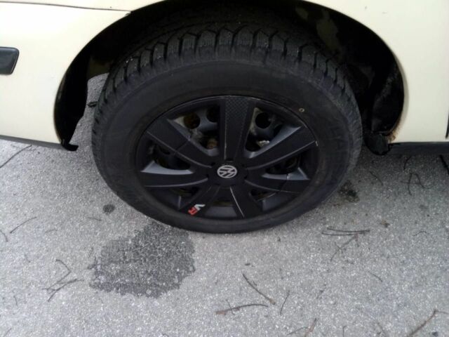 Бежевый Фольксваген Шаран, объемом двигателя 1.9 л и пробегом 309 тыс. км за 4979 $, фото 6 на Automoto.ua