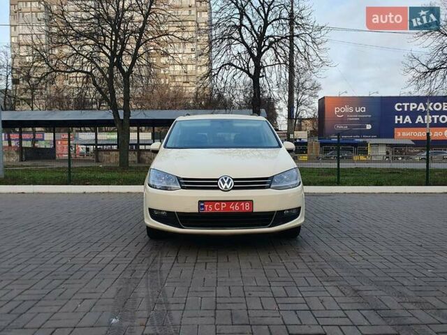 Бежевый Фольксваген Шаран, объемом двигателя 1.98 л и пробегом 235 тыс. км за 15999 $, фото 14 на Automoto.ua