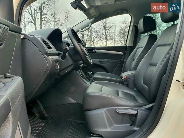 Бежевый Фольксваген Шаран, объемом двигателя 1.98 л и пробегом 235 тыс. км за 15999 $, фото 35 на Automoto.ua