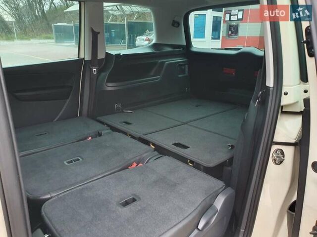 Бежевый Фольксваген Шаран, объемом двигателя 1.98 л и пробегом 235 тыс. км за 15999 $, фото 53 на Automoto.ua