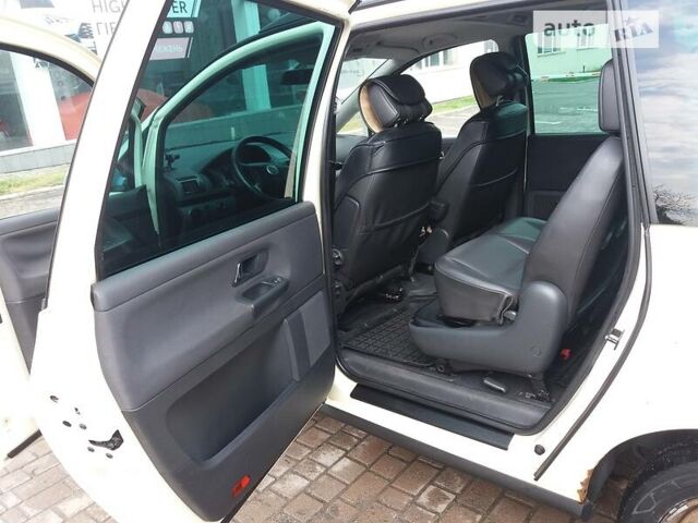 Бежевый Фольксваген Шаран, объемом двигателя 1.9 л и пробегом 343 тыс. км за 3500 $, фото 5 на Automoto.ua