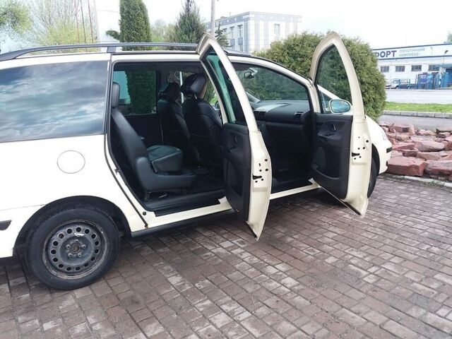 Бежевый Фольксваген Шаран, объемом двигателя 1.9 л и пробегом 343 тыс. км за 3500 $, фото 15 на Automoto.ua