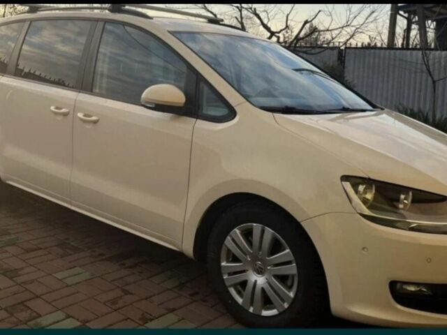 Бежевый Фольксваген Шаран, объемом двигателя 2 л и пробегом 410 тыс. км за 9800 $, фото 12 на Automoto.ua