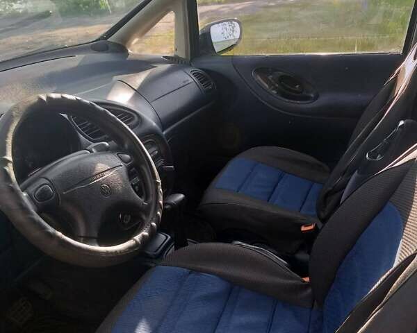 Черный Фольксваген Шаран, объемом двигателя 2.8 л и пробегом 390 тыс. км за 2500 $, фото 24 на Automoto.ua