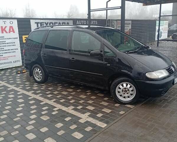 Черный Фольксваген Шаран, объемом двигателя 1.9 л и пробегом 450 тыс. км за 3000 $, фото 13 на Automoto.ua