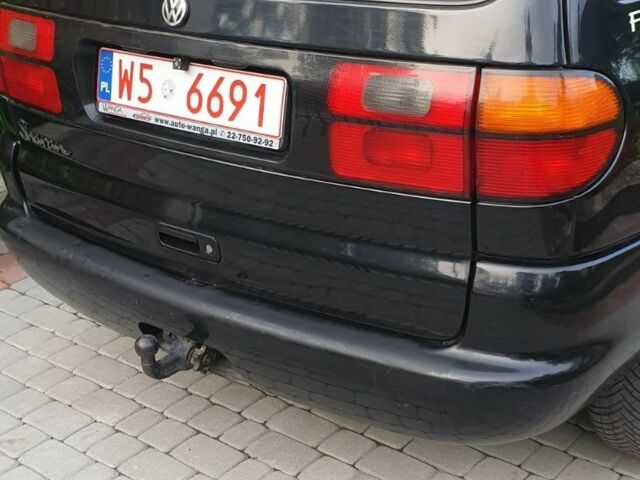 Черный Фольксваген Шаран, объемом двигателя 2 л и пробегом 300 тыс. км за 4000 $, фото 7 на Automoto.ua