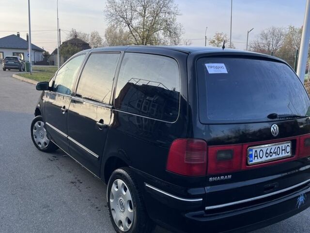 Черный Фольксваген Шаран, объемом двигателя 1.9 л и пробегом 397 тыс. км за 3200 $, фото 5 на Automoto.ua