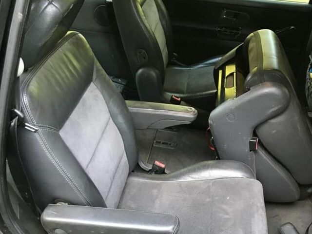 Черный Фольксваген Шаран, объемом двигателя 0 л и пробегом 300 тыс. км за 7200 $, фото 13 на Automoto.ua