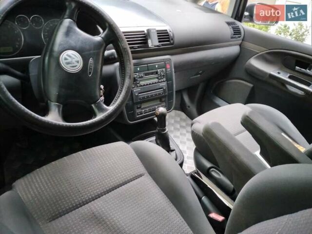 Чорний Фольксваген Шаран, об'ємом двигуна 1.8 л та пробігом 200 тис. км за 7000 $, фото 9 на Automoto.ua