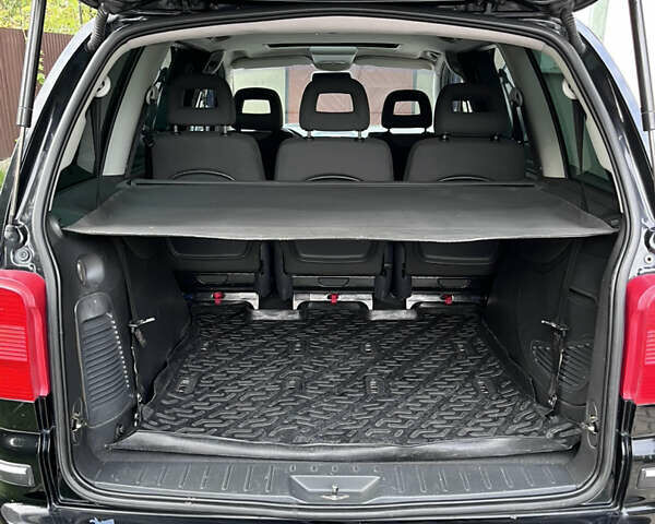 Фольксваген Шаран 2003 в Шумск на Automoto.ua Черный Фольксваген Шаран, объемом двигателя 1.9 л и пробегом 360 тыс. км за 4700 $, фото 22 на Automoto.ua