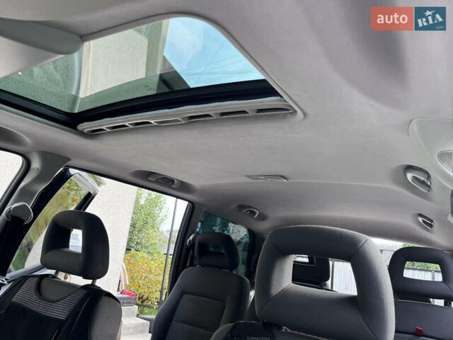 Фольксваген Шаран 2003 в Шумск на Automoto.ua Черный Фольксваген Шаран, объемом двигателя 1.9 л и пробегом 360 тыс. км за 4700 $, фото 15 на Automoto.ua