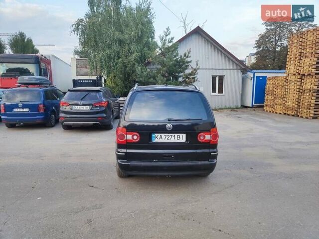 Черный Фольксваген Шаран, объемом двигателя 1.97 л и пробегом 291 тыс. км за 3000 $, фото 4 на Automoto.ua