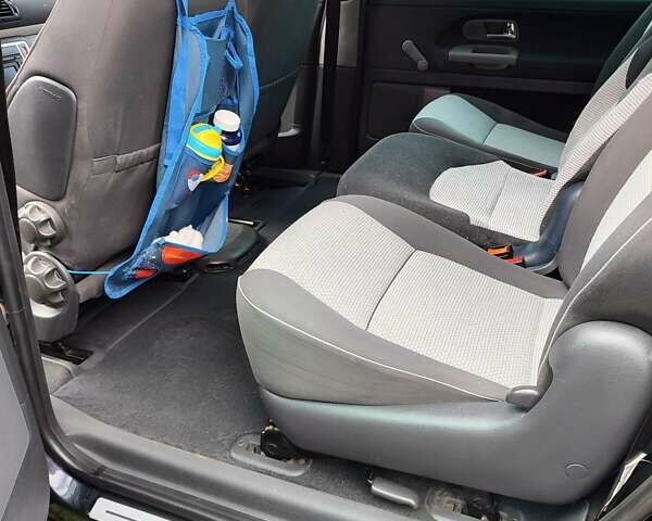 Чорний Фольксваген Шаран, об'ємом двигуна 1.97 л та пробігом 266 тис. км за 7000 $, фото 25 на Automoto.ua