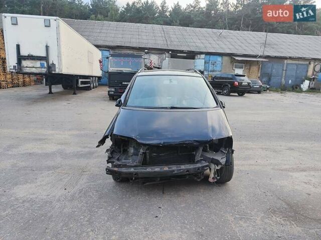 Черный Фольксваген Шаран, объемом двигателя 1.97 л и пробегом 291 тыс. км за 3000 $, фото 8 на Automoto.ua