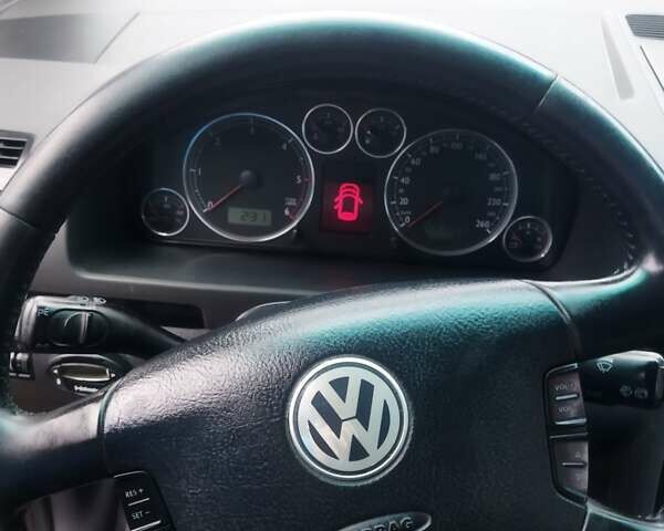 Чорний Фольксваген Шаран, об'ємом двигуна 2 л та пробігом 227 тис. км за 6900 $, фото 8 на Automoto.ua