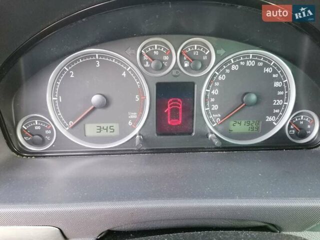 Черный Фольксваген Шаран, объемом двигателя 2 л и пробегом 241 тыс. км за 7950 $, фото 30 на Automoto.ua