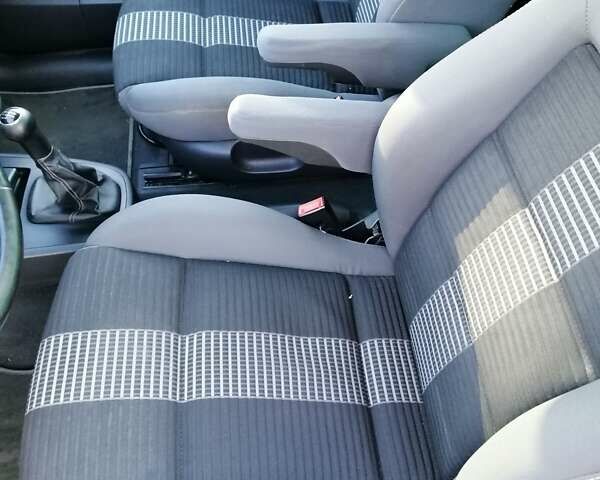 Черный Фольксваген Шаран, объемом двигателя 2 л и пробегом 241 тыс. км за 7950 $, фото 41 на Automoto.ua