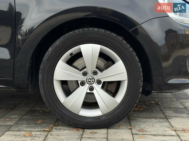 Черный Фольксваген Шаран, объемом двигателя 2 л и пробегом 245 тыс. км за 9900 $, фото 12 на Automoto.ua