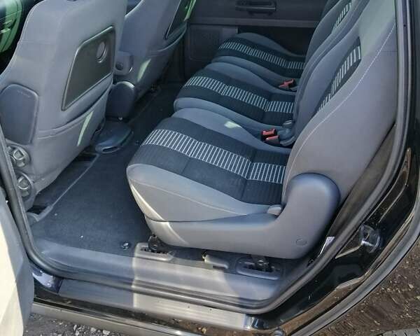 Черный Фольксваген Шаран, объемом двигателя 2 л и пробегом 241 тыс. км за 7950 $, фото 37 на Automoto.ua