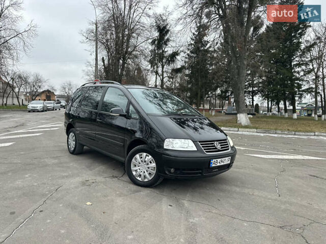 Чорний Фольксваген Шаран, об'ємом двигуна 1.97 л та пробігом 283 тис. км за 8300 $, фото 2 на Automoto.ua