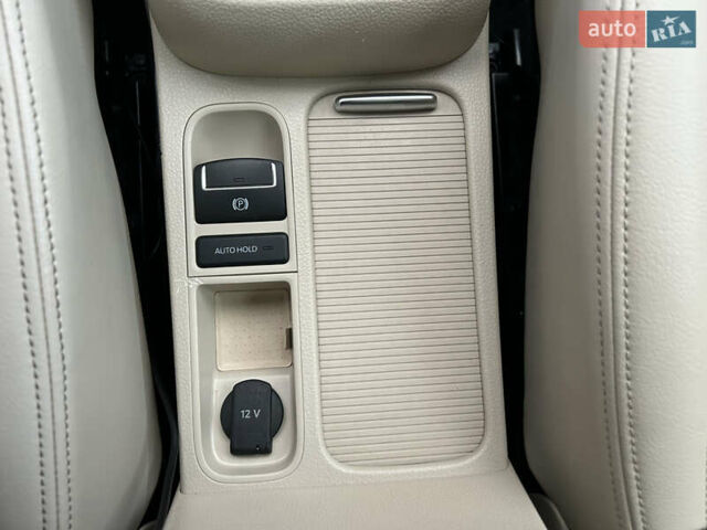 Чорний Фольксваген Шаран, об'ємом двигуна 2 л та пробігом 111 тис. км за 16700 $, фото 31 на Automoto.ua