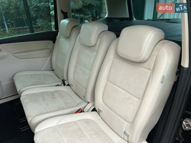 Чорний Фольксваген Шаран, об'ємом двигуна 2 л та пробігом 111 тис. км за 16700 $, фото 43 на Automoto.ua