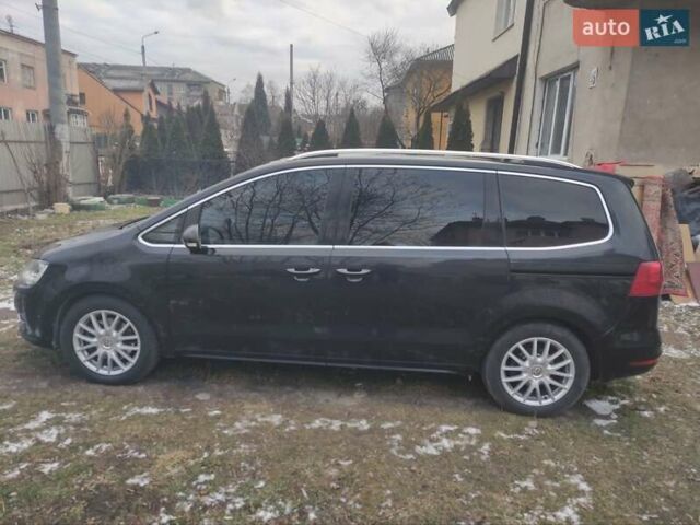 Чорний Фольксваген Шаран, об'ємом двигуна 2 л та пробігом 270 тис. км за 13800 $, фото 5 на Automoto.ua