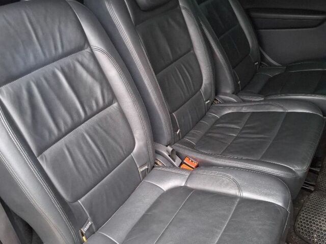 Чорний Фольксваген Шаран, об'ємом двигуна 2 л та пробігом 289 тис. км за 15000 $, фото 11 на Automoto.ua