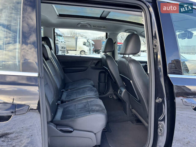 Чорний Фольксваген Шаран, об'ємом двигуна 2 л та пробігом 258 тис. км за 12500 $, фото 14 на Automoto.ua