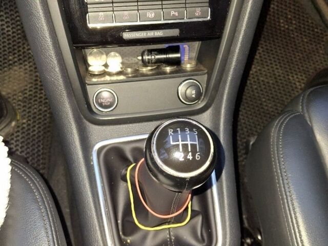 Чорний Фольксваген Шаран, об'ємом двигуна 2 л та пробігом 289 тис. км за 15000 $, фото 19 на Automoto.ua