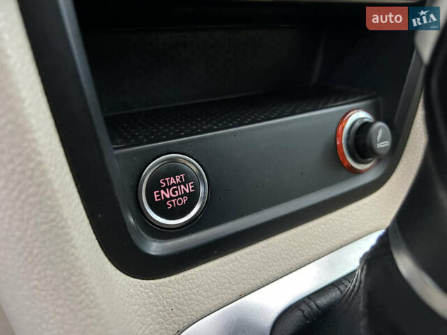 Чорний Фольксваген Шаран, об'ємом двигуна 2 л та пробігом 111 тис. км за 16700 $, фото 29 на Automoto.ua