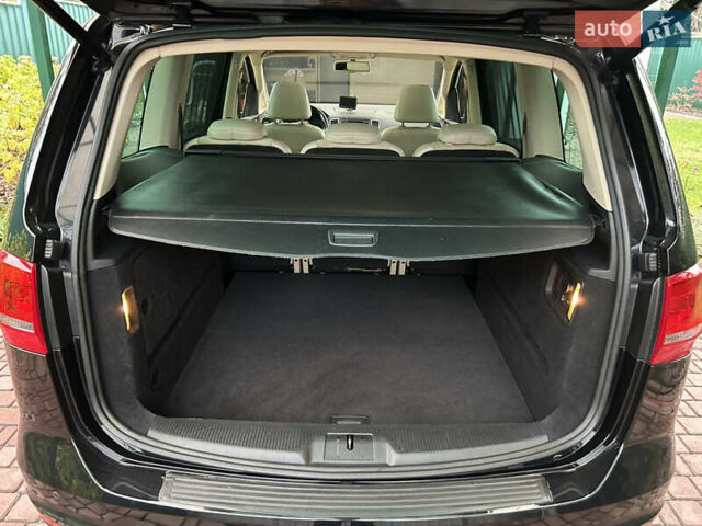 Чорний Фольксваген Шаран, об'ємом двигуна 2 л та пробігом 111 тис. км за 16700 $, фото 49 на Automoto.ua