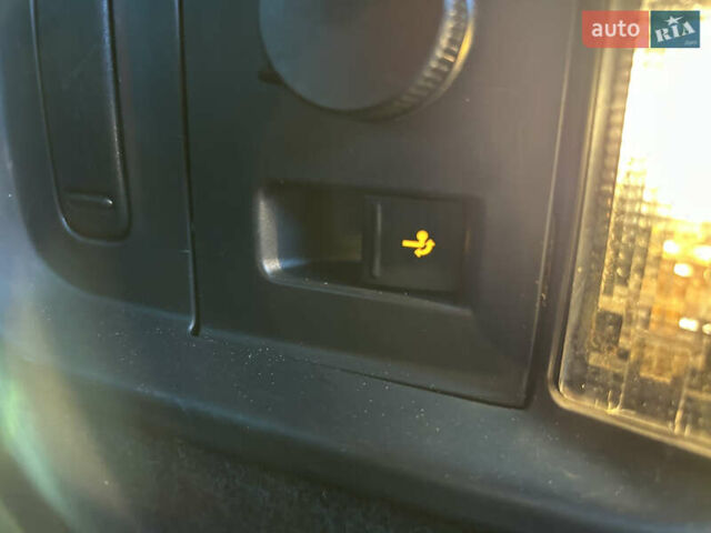 Чорний Фольксваген Шаран, об'ємом двигуна 2 л та пробігом 111 тис. км за 16700 $, фото 53 на Automoto.ua