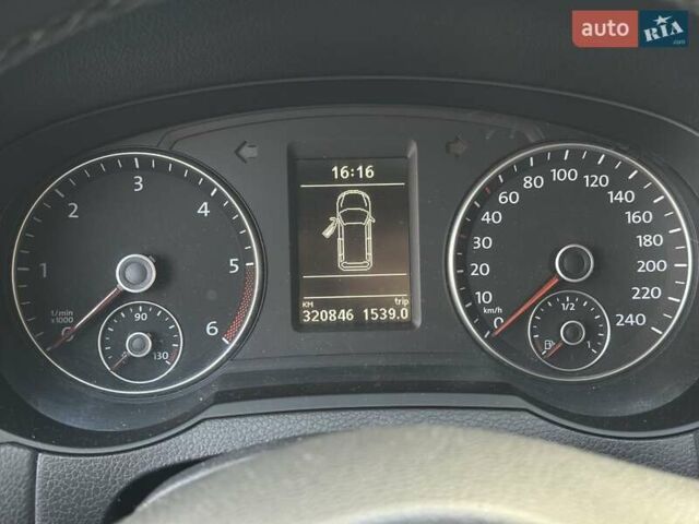 Черный Фольксваген Шаран, объемом двигателя 2 л и пробегом 319 тыс. км за 11500 $, фото 12 на Automoto.ua