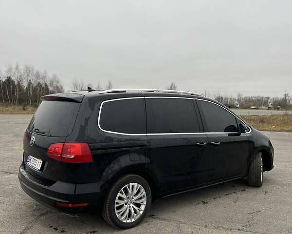 Черный Фольксваген Шаран, объемом двигателя 2 л и пробегом 289 тыс. км за 15000 $, фото 28 на Automoto.ua