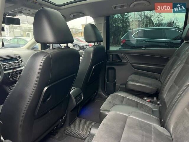 Черный Фольксваген Шаран, объемом двигателя 1.97 л и пробегом 285 тыс. км за 14700 $, фото 17 на Automoto.ua