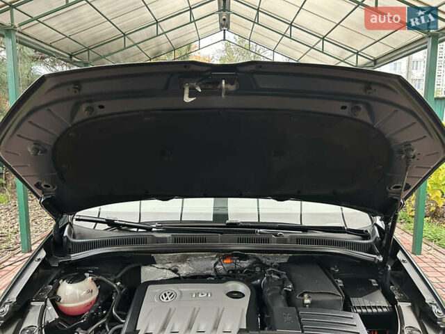 Чорний Фольксваген Шаран, об'ємом двигуна 2 л та пробігом 111 тис. км за 16700 $, фото 73 на Automoto.ua