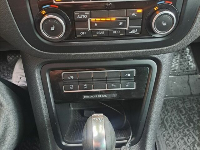 Чорний Фольксваген Шаран, об'ємом двигуна 2 л та пробігом 290 тис. км за 10500 $, фото 10 на Automoto.ua