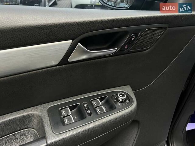 Черный Фольксваген Шаран, объемом двигателя 1.97 л и пробегом 285 тыс. км за 14700 $, фото 14 на Automoto.ua