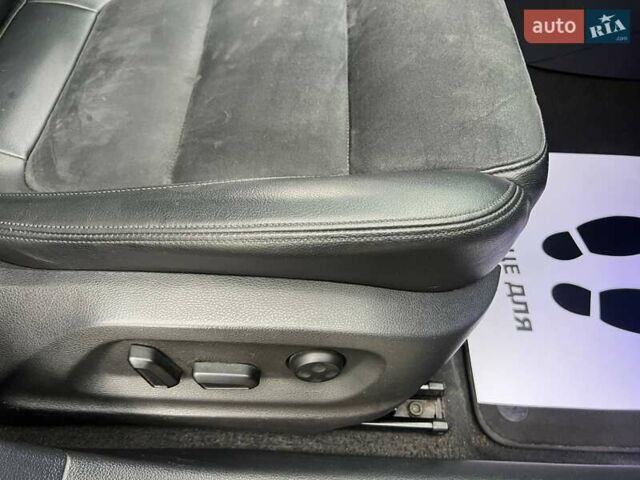 Черный Фольксваген Шаран, объемом двигателя 1.97 л и пробегом 285 тыс. км за 14700 $, фото 9 на Automoto.ua