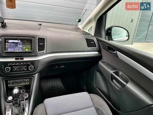 Черный Фольксваген Шаран, объемом двигателя 2 л и пробегом 265 тыс. км за 14500 $, фото 78 на Automoto.ua