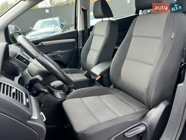 Чорний Фольксваген Шаран, об'ємом двигуна 2 л та пробігом 126 тис. км за 15957 $, фото 24 на Automoto.ua
