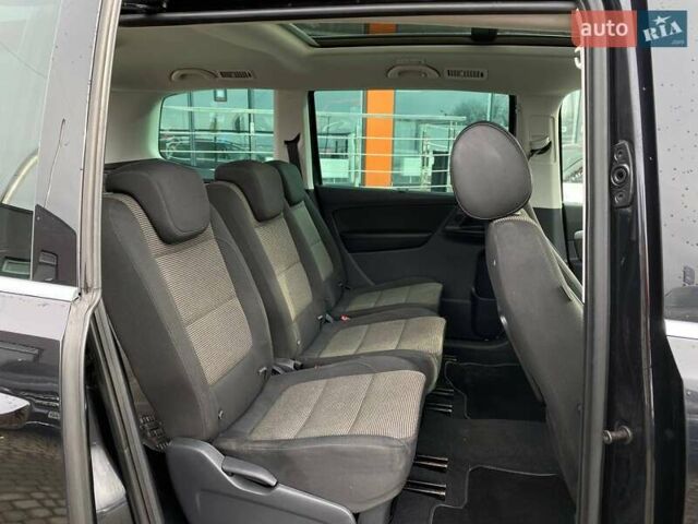 Чорний Фольксваген Шаран, об'ємом двигуна 1.97 л та пробігом 268 тис. км за 12700 $, фото 28 на Automoto.ua