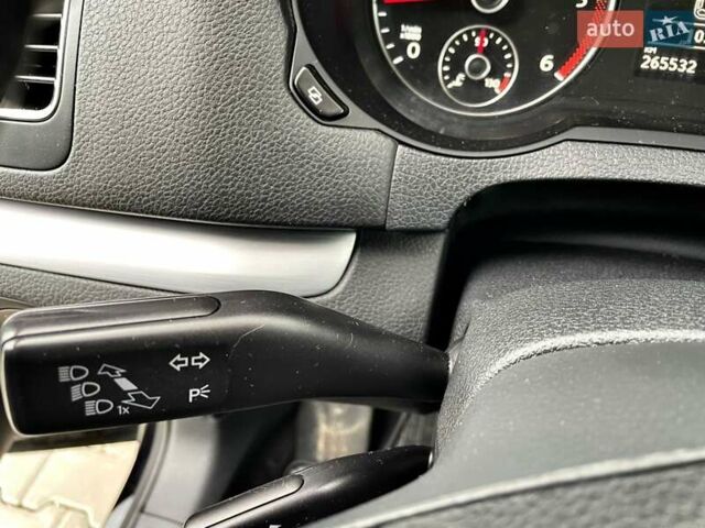 Черный Фольксваген Шаран, объемом двигателя 2 л и пробегом 265 тыс. км за 14500 $, фото 59 на Automoto.ua