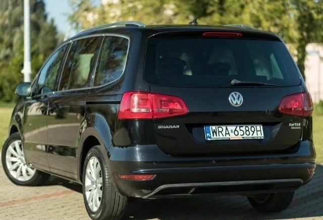 Фольксваген Шаран 2013 в Ровно на Automoto.ua Черный Фольксваген Шаран, объемом двигателя 2 л и пробегом 179 тыс. км за 9200 $, фото 5 на Automoto.ua