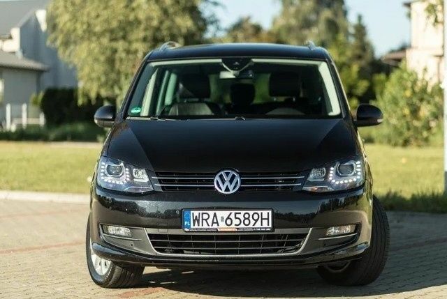 Фольксваген Шаран 2013 в Ровно на Automoto.ua Черный Фольксваген Шаран, объемом двигателя 2 л и пробегом 179 тыс. км за 9200 $, фото 1 на Automoto.ua