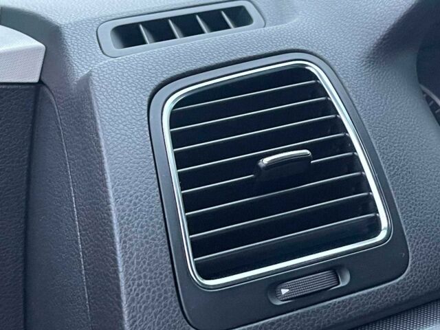 Черный Фольксваген Шаран, объемом двигателя 2 л и пробегом 235 тыс. км за 13950 $, фото 8 на Automoto.ua